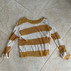 American Eagle Sweater